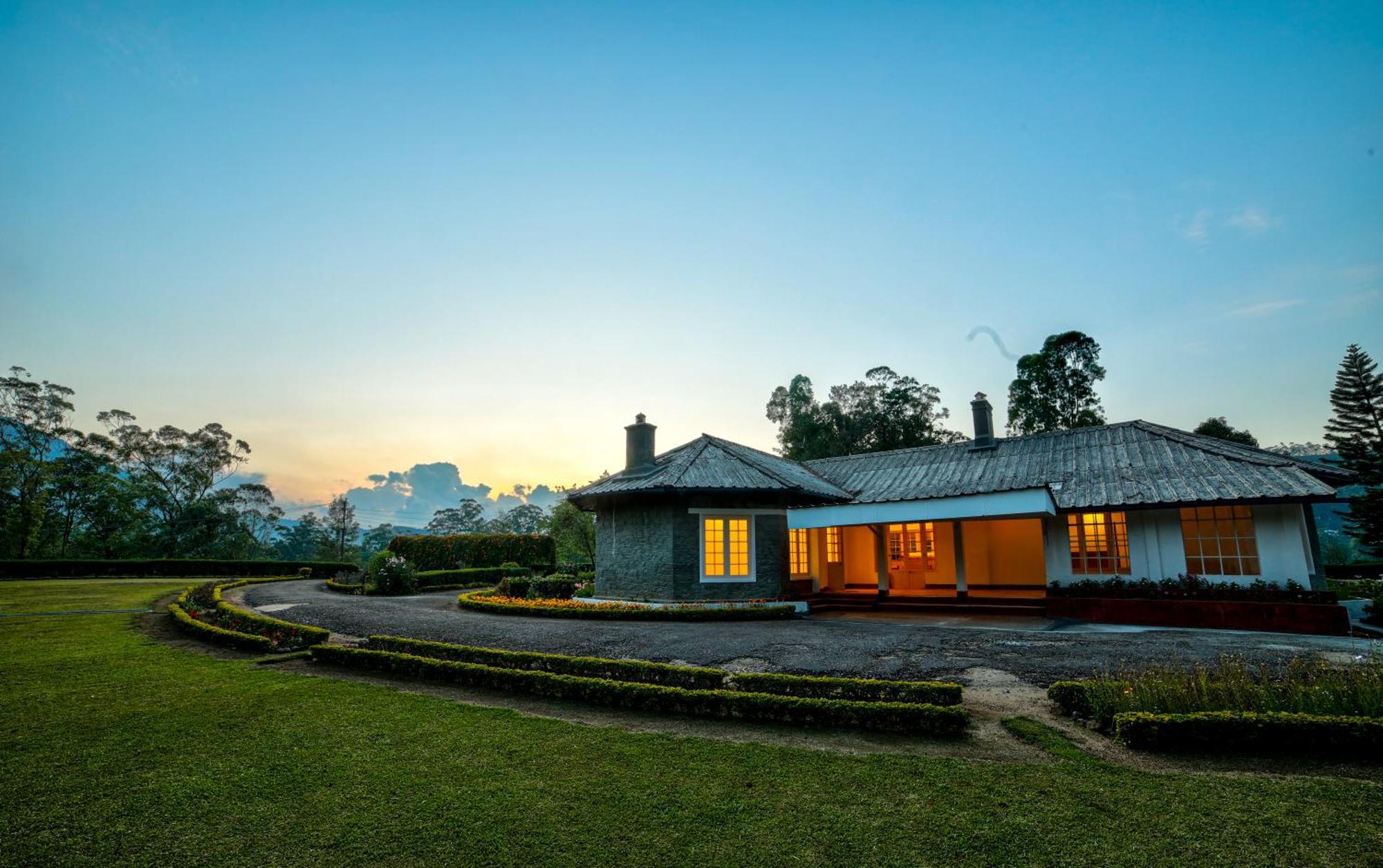 Lockhart Bungalow Munnar - A Cgh Earth Saha Experience Bagian luar foto