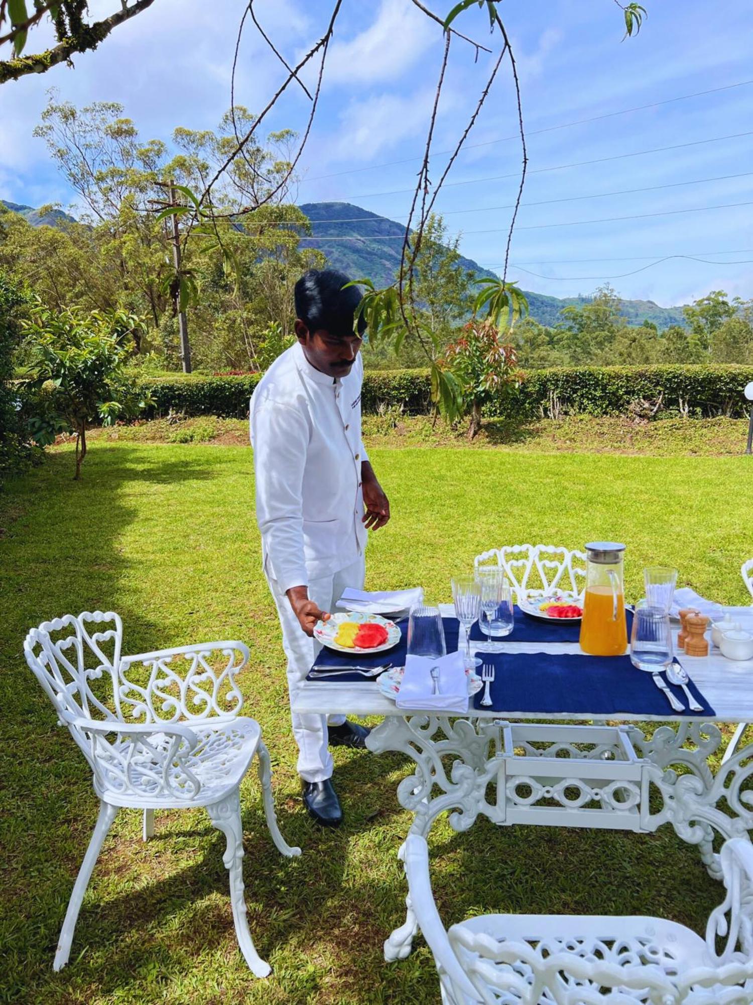 Lockhart Bungalow Munnar - A Cgh Earth Saha Experience Bagian luar foto